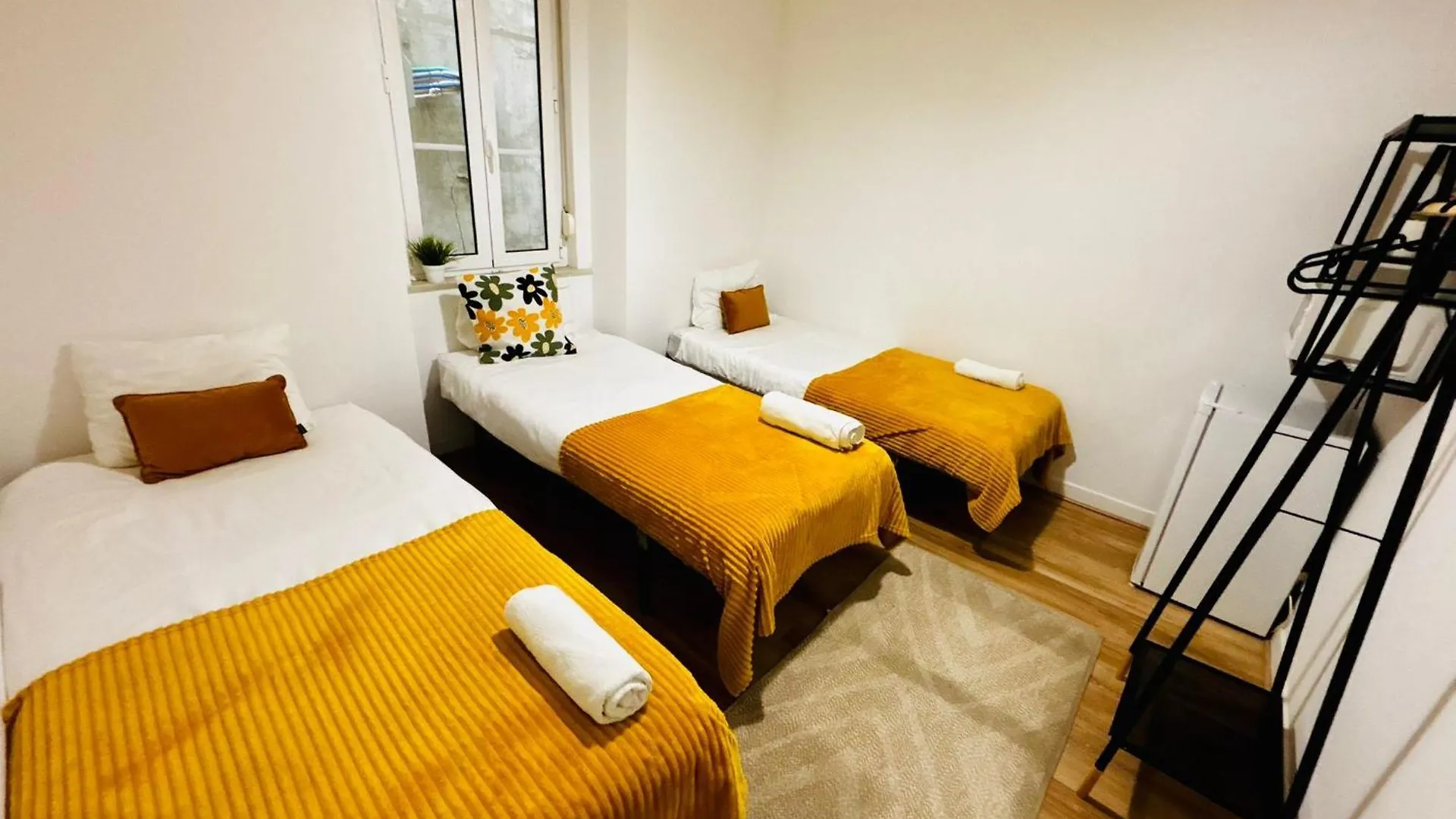 Albergue A Pousada High Standard Marques De Pombal Lisboa